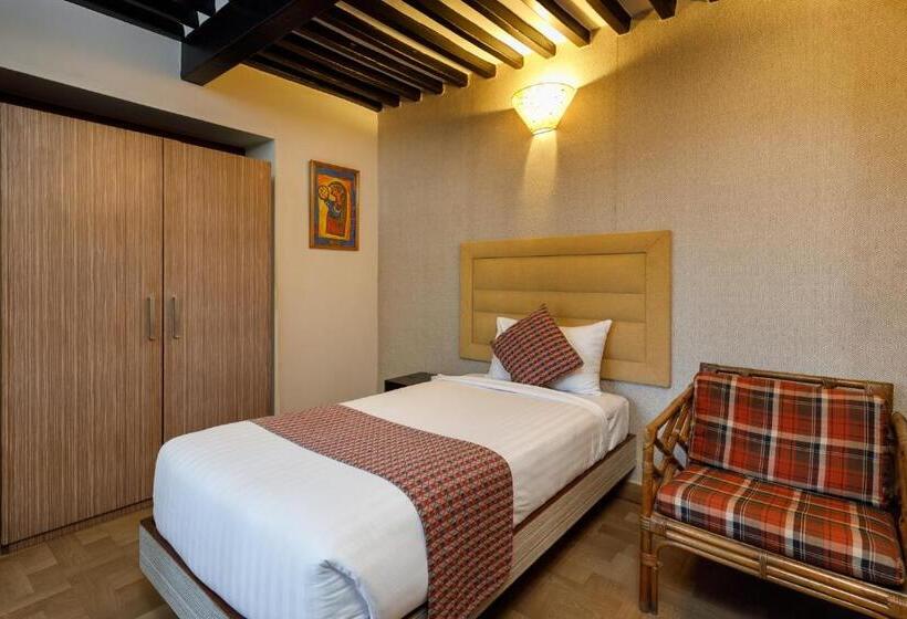 آپارتمان 2 خوابه, Shaligram Hotel & Spa