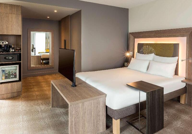 Полулюкс, Novotel Amsterdam Schiphol Airport