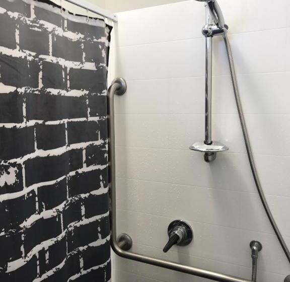 Номер Стандарт Совместная Ванная, Jailhouse Accommodation