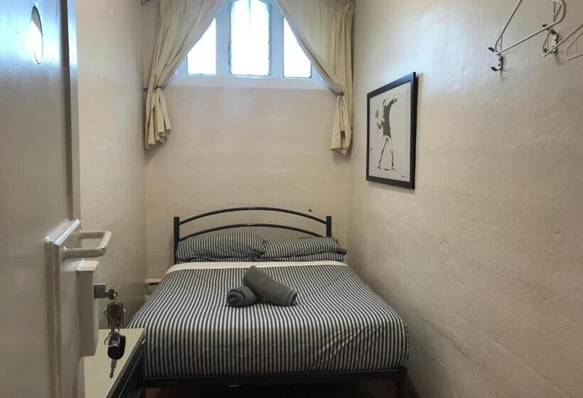 Номер Стандарт Совместная Ванная, Jailhouse Accommodation