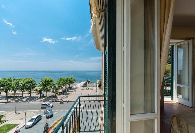 Номер Стандарт с Балконом, Relais San Giacomo