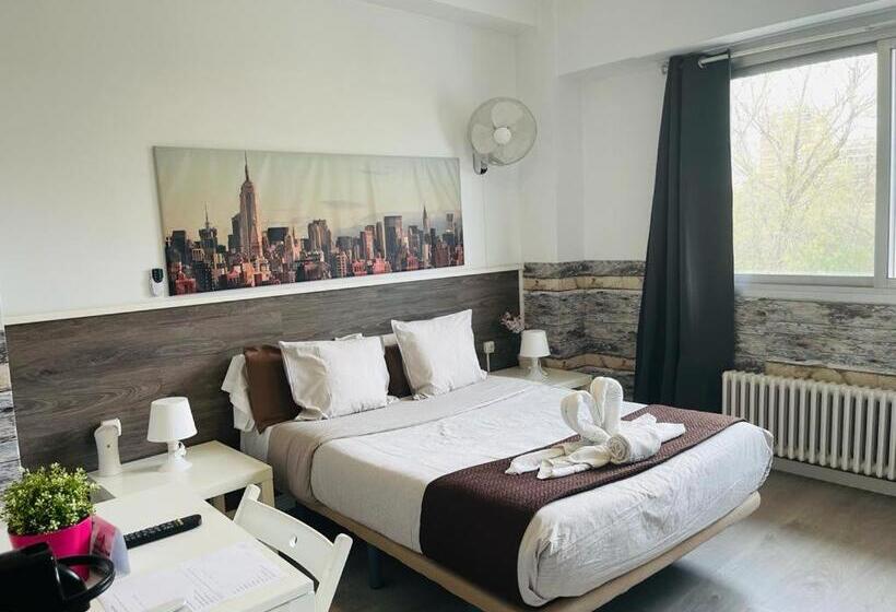 스탠다드 룸 공동 욕실, Valencia Suits You Centro Histórico, Establecimiento Automatizado Fast Auto Check In&out, Solo Para