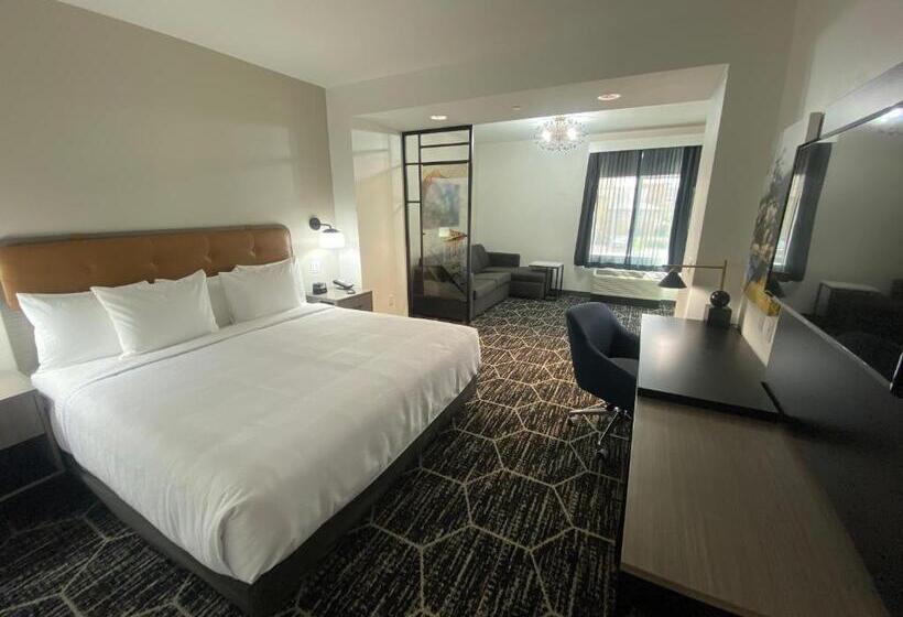 Люкс Адаптированный для Инвалидов, La Quinta Inn & Suites By Wyndham Yucaipa