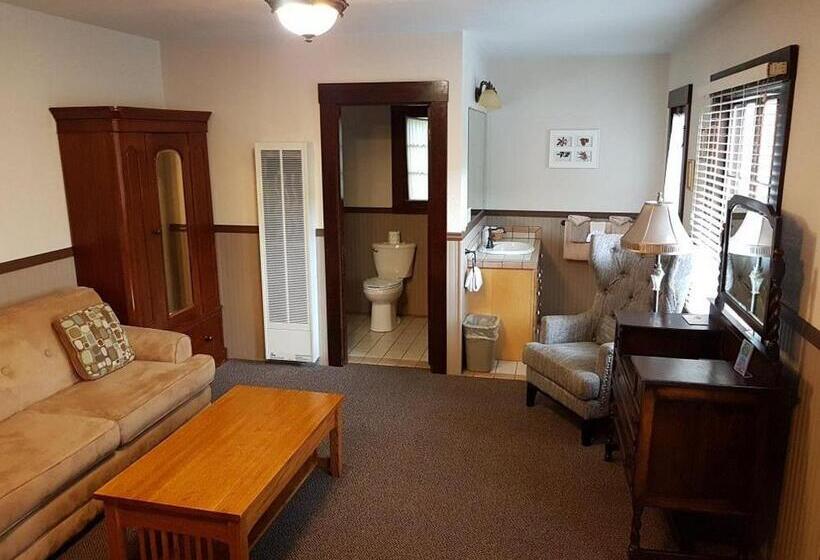 Номер Deluxe Кровать Кинг, Miranda Gardens Resort