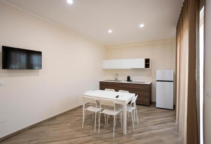 Apartamento 2 Dormitórios, Residence O Sole Mio Pompei
