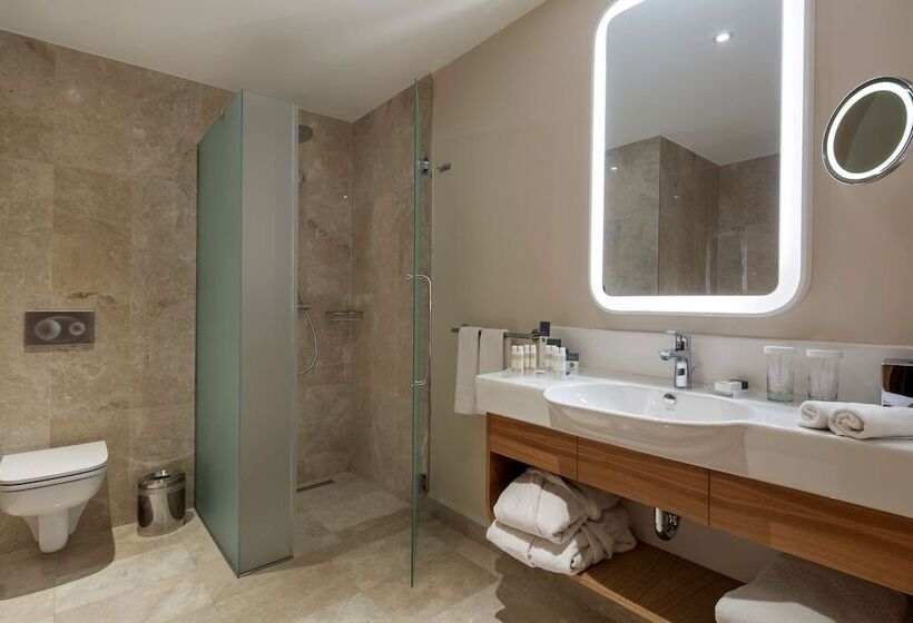 스탠다드 룸, Doubletree By Hilton Hotel Istanbul   Tuzla