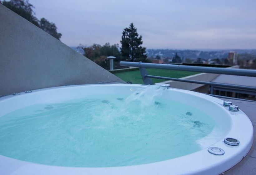 Люкс, Pinares Panorama Suites & Spa