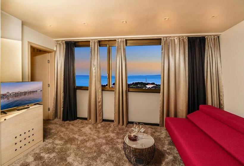 Люкс Вид на Море, The View Luxury Rooms