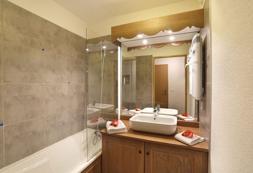 Апартаменты 2 Спальни, Residence Nemea Le Grand Ermitage