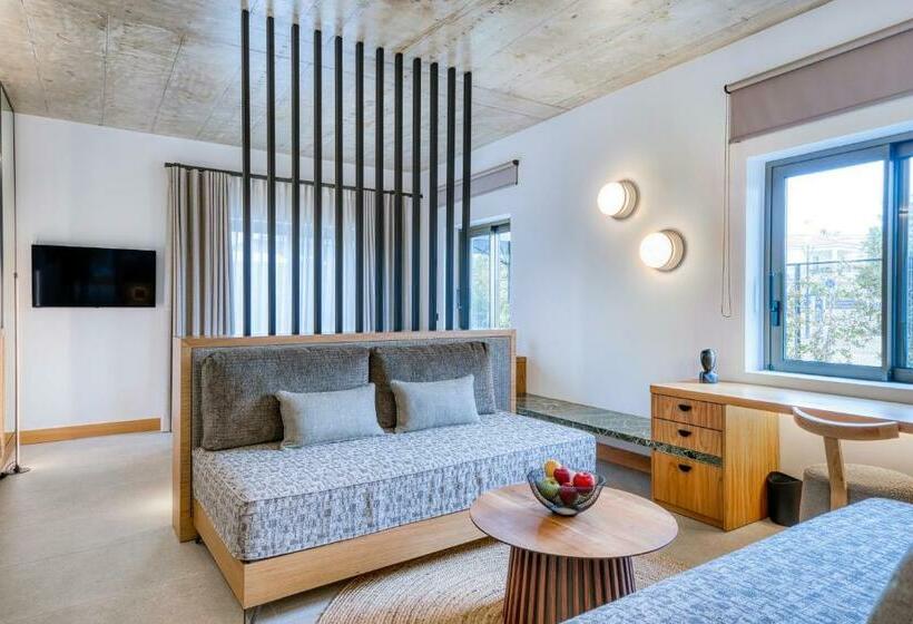 Люкс Вид на Сад, Capital Luxury Suites