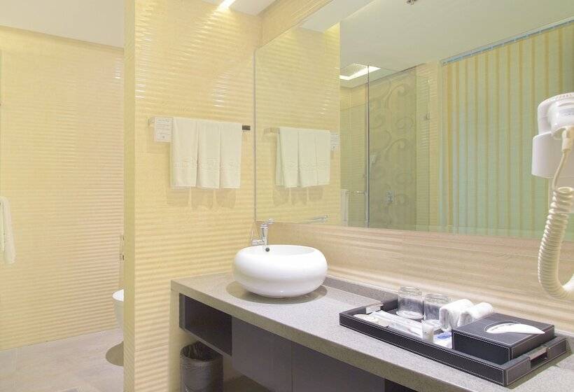 이그제큐티브 룸, Greenleaf Hotel Gensan
