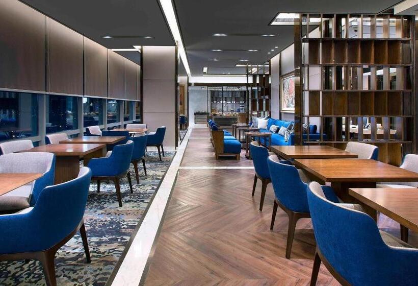 Номер Клуб, Sheraton Grand Jakarta Gandaria City