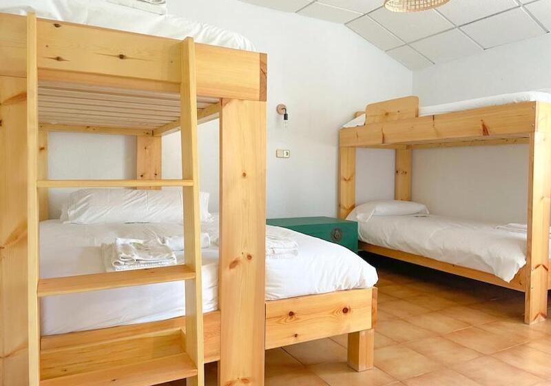 Quarto Familiar, Arena Surf