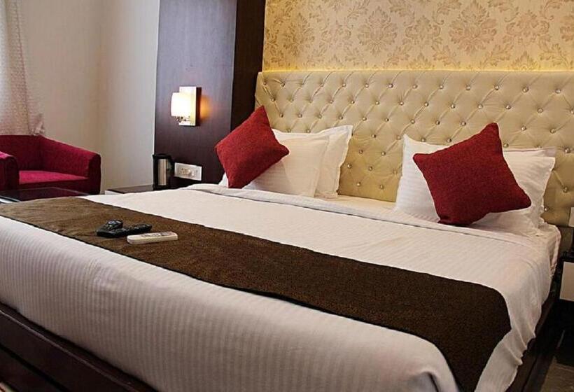 Номер Deluxe, Taj Heights