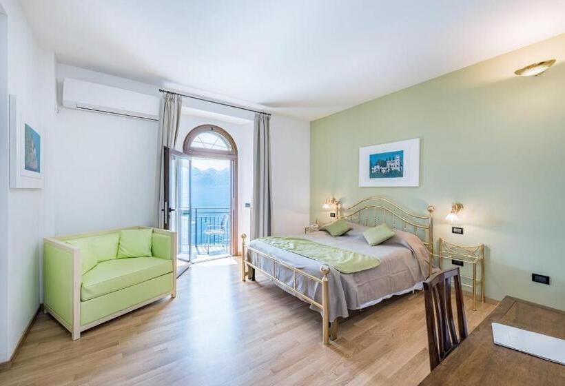 バルコニー付きデラックスルーム, Villa Belvedere Como Lake Relais