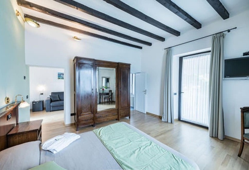 ダブルベッドスタンダードルーム, Villa Belvedere Como Lake Relais