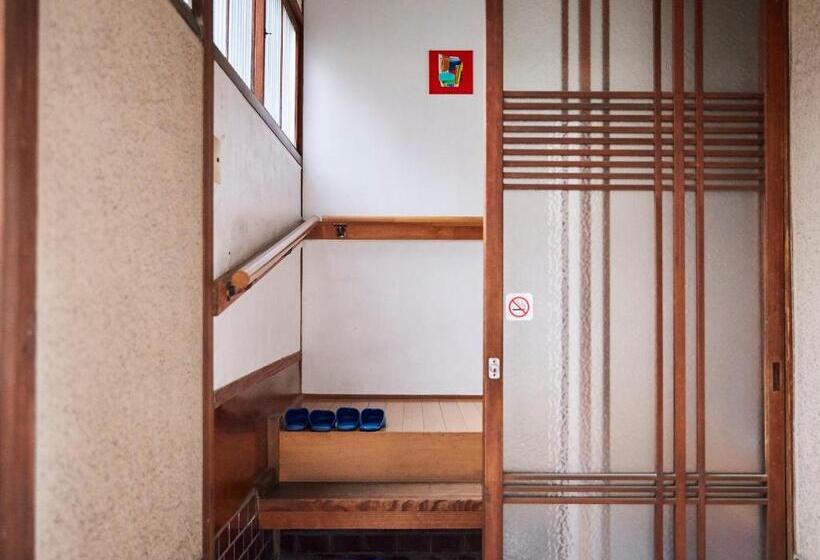 Семейный Номер, Kikusui Ryokan