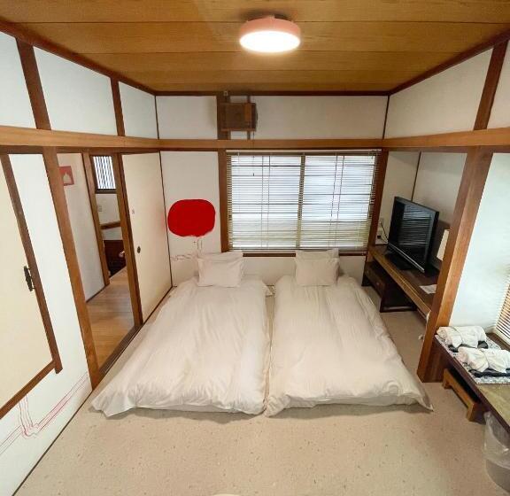 Семейный Номер, Kikusui Ryokan