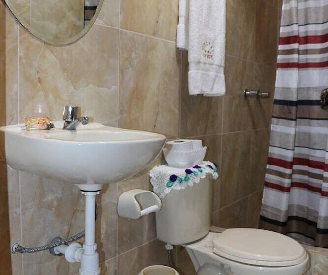 اتاق استاندارد یک نفره, San Miguel