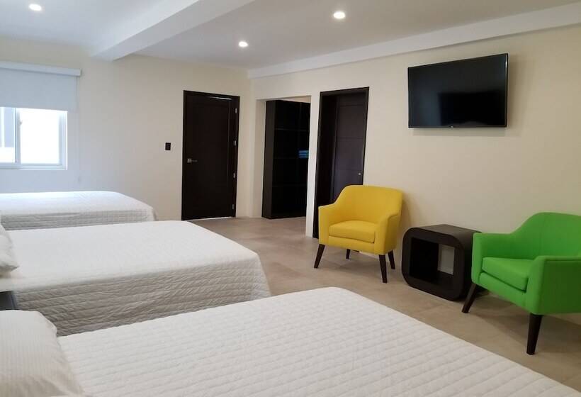 اتاق لوکس سه تخته, Casa Margarita Hotel And Paradise