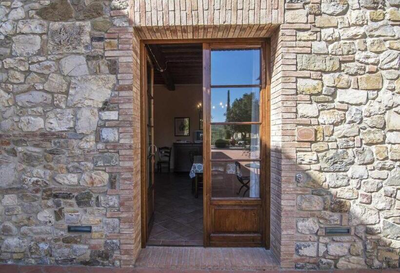 آپارتمان 3 خوابه, Agriturismo Le Gallozzole