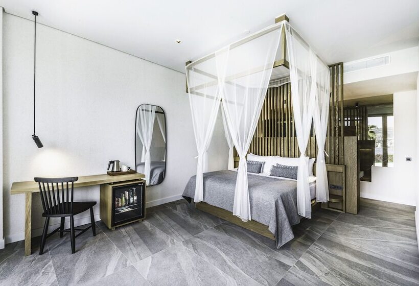 Люкс Вид на Море, Cape Bodrum Luxury Hotel & Beach