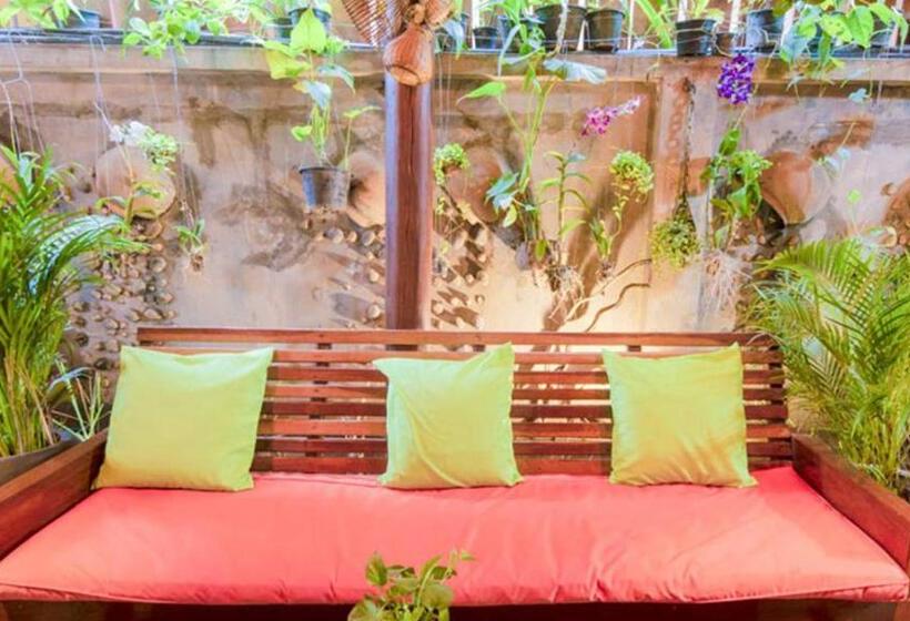 Family Suite, Maison Model D Angkor