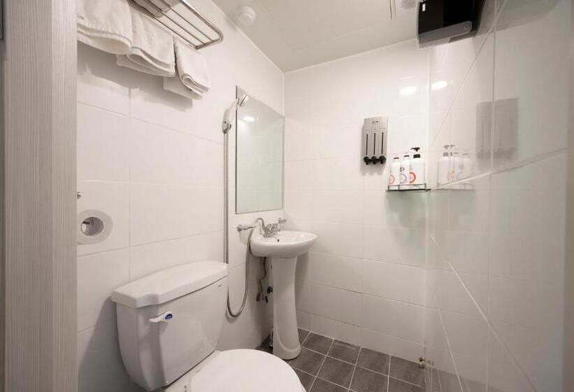 Quarto Triplo Estandar, K Guesthouse Dongdaemun