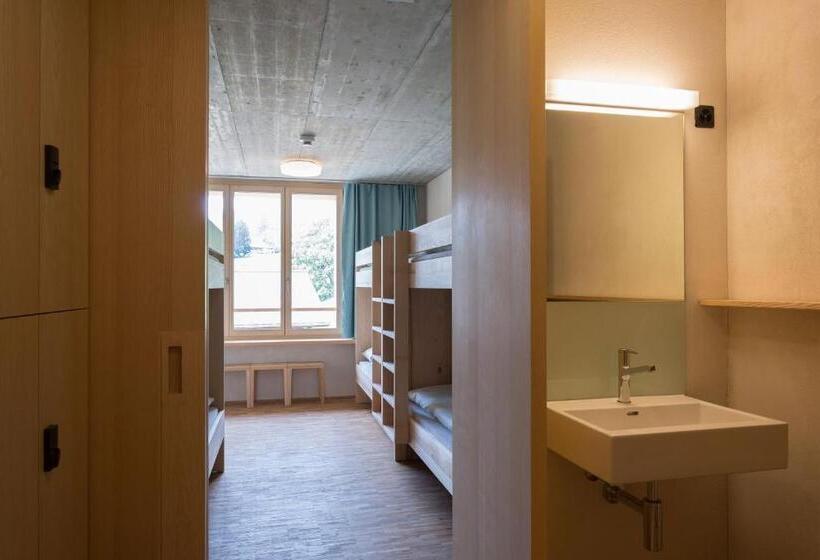 اتاق استاندارد با سرویس بهداشتی مشترک, Saanen Gstaad Youth Hostel