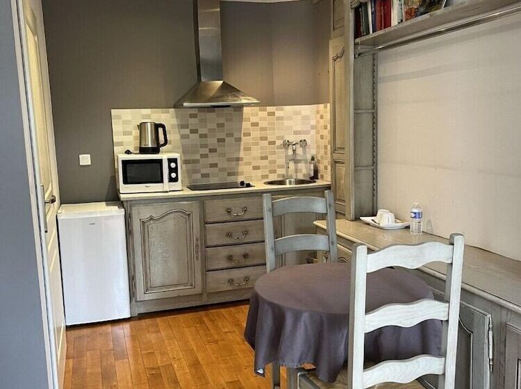 استودیوی لوکس, La Vinaigrerie Logis