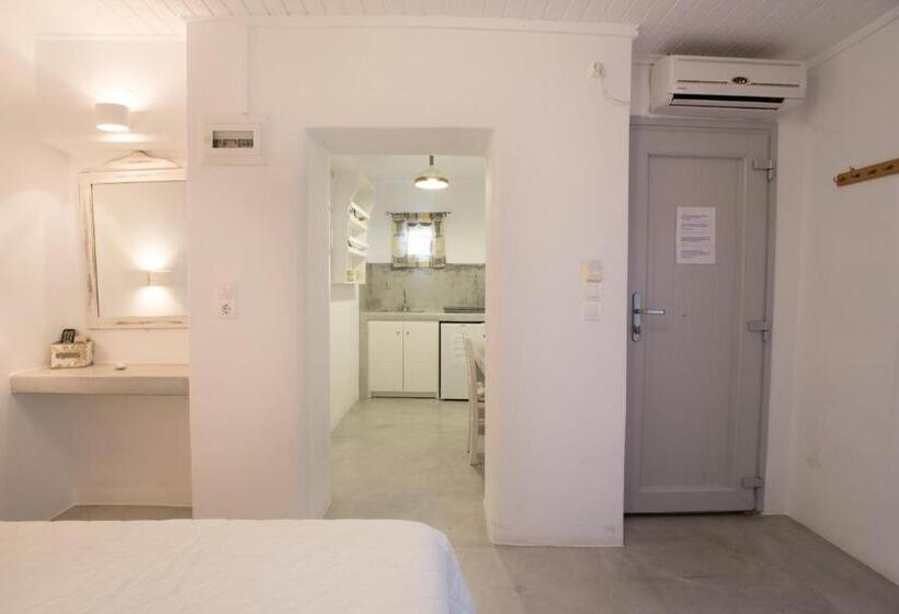 Студио Стандарт Вид на Сад, Krotiri Bay  Adults Only