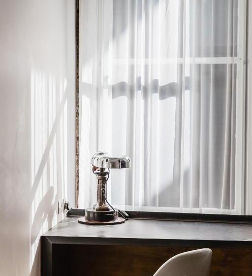 스위트, The Old Clare Hotel, Independent Collection By Evt
