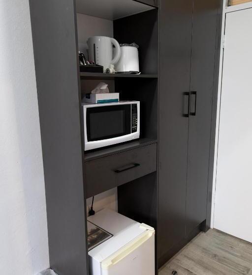 Номер Deluxe Одноместный, Garden Motor Inn
