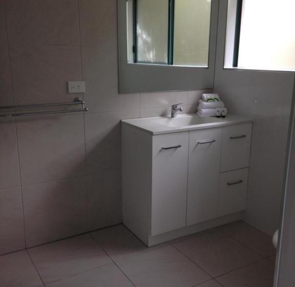 Апартаменты 1 Спальня, Chez Noosa Resort Motel