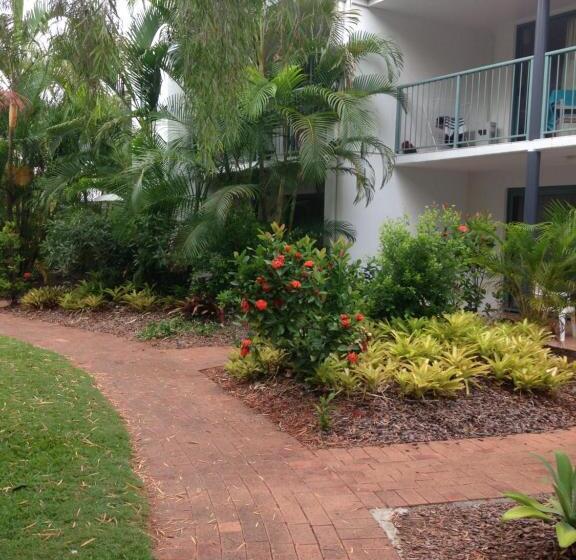 Апартаменты Deluxe 1 Спальня, Chez Noosa Resort Motel