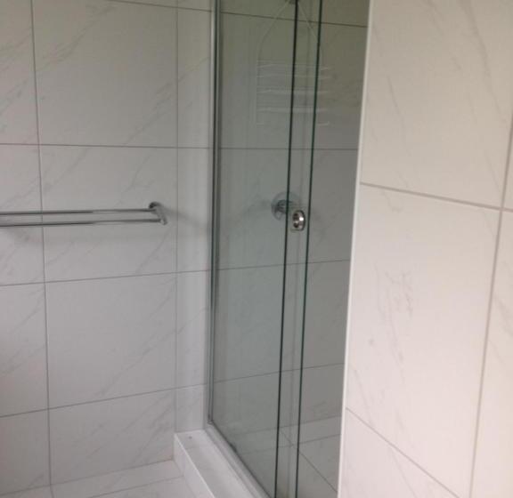 Апартаменты Deluxe 1 Спальня, Chez Noosa Resort Motel