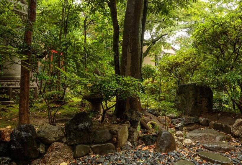 Семейный Номер Совместный Санузел, Gion Ryokan Qbeh