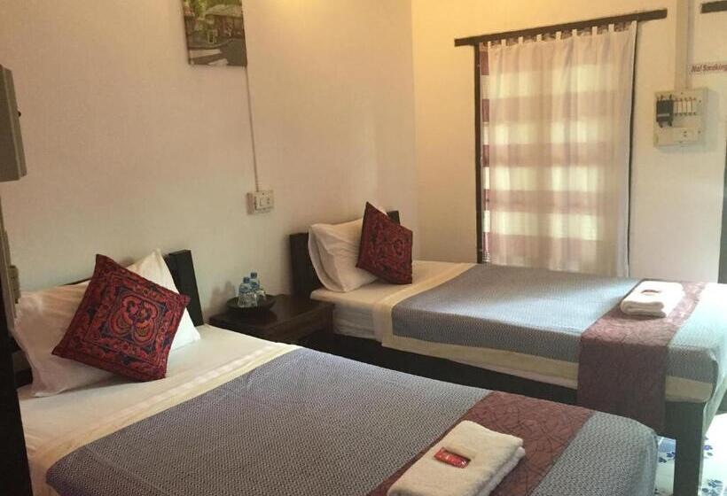 Номер Стандарт Вид на Сад, Champa Lao The Villa