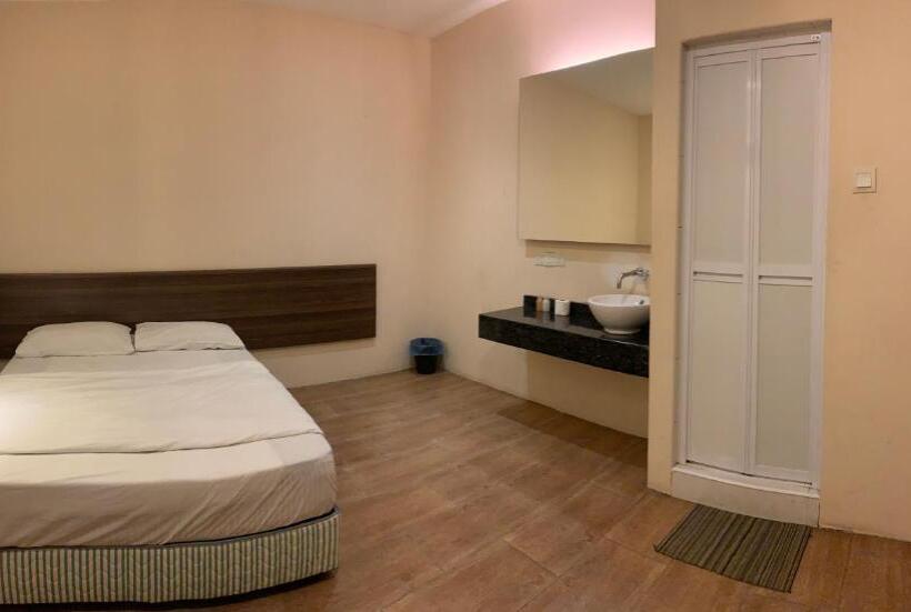 Номер Economy, Newtown Hotel Puchong