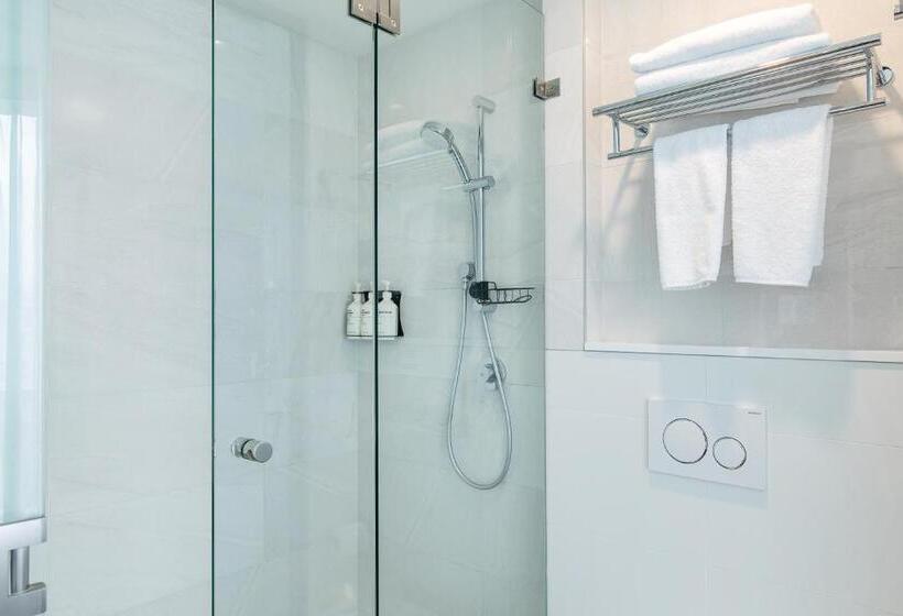 기본룸, Kith Hotel Darling Harbour