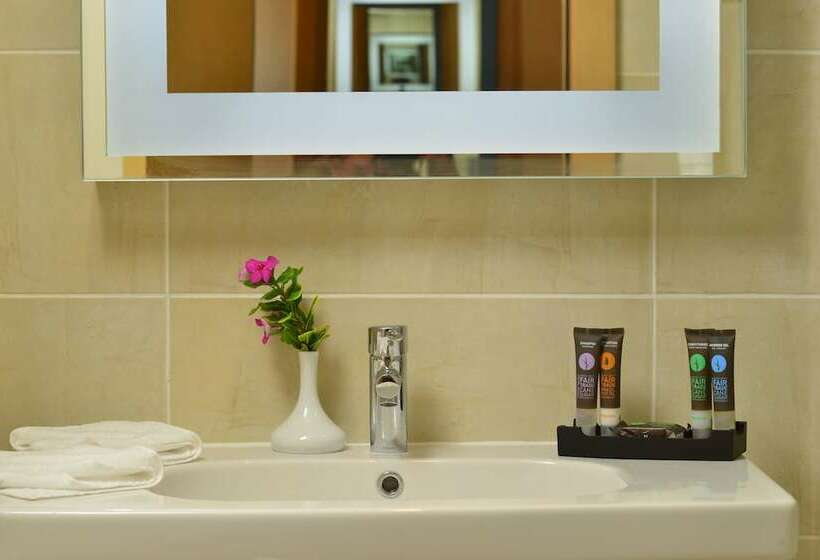 اتاق استاندارد با چشم‌انداز دریا, Novotel Marsa Alam Beach Resort