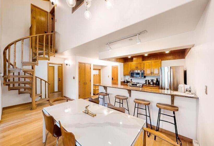 침실 2개 아파트, Townsend Place   Beaver Creek Retreat