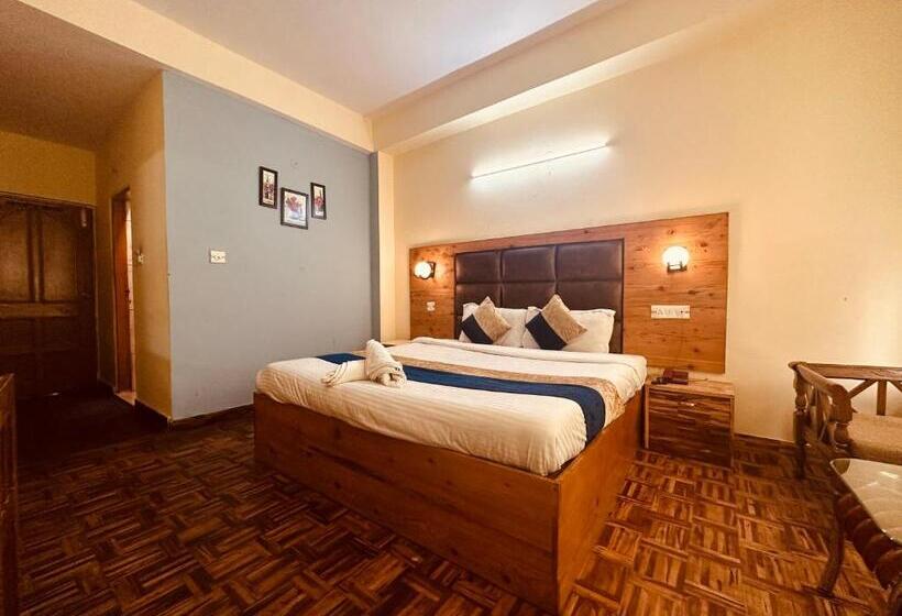 Номер Superior Кровать Кинг, Kalinga Grand Manali