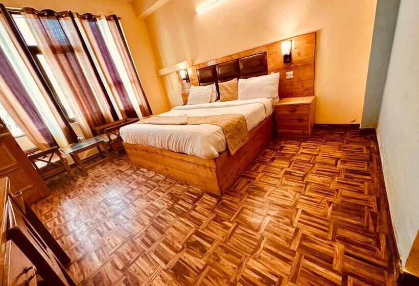 Номер Superior Кровать Кинг, Kalinga Grand Manali