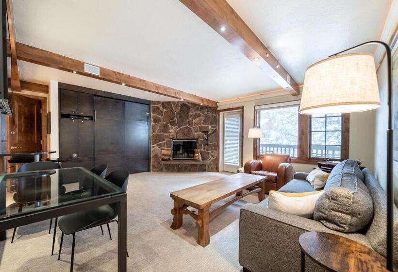 침실 2개 아파트, Lodge At Vail Condominiums
