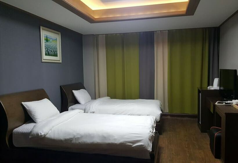 اتاق استاندارد, Chungju Grand