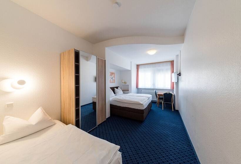 Номер Стандарт Трехместный, Privathotel Probst