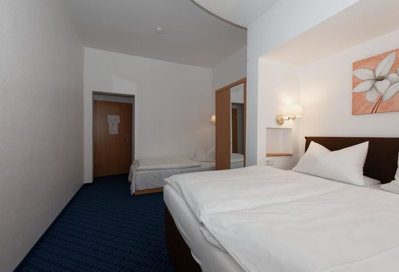 Номер Стандарт Трехместный, Privathotel Probst
