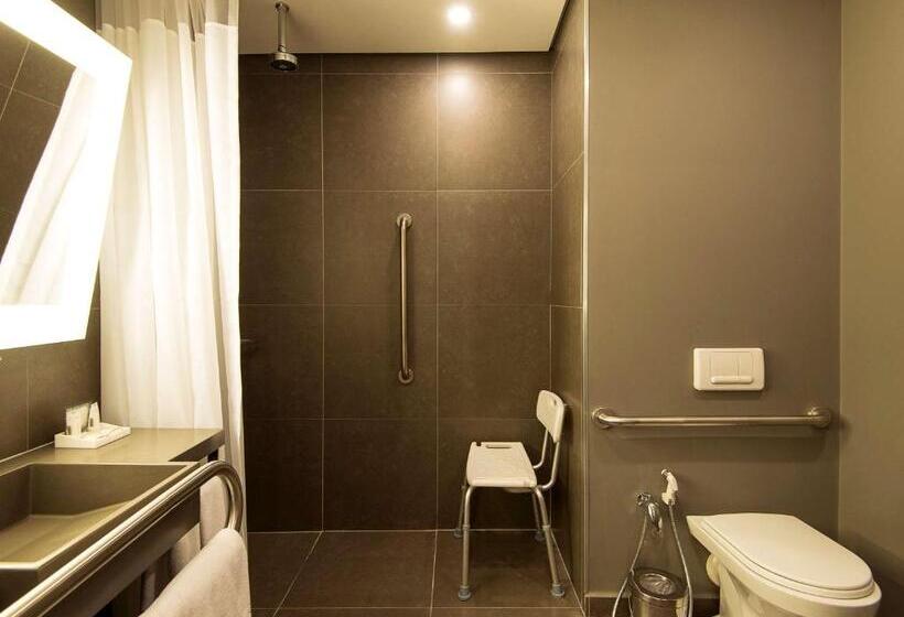 장애인을 위한 스탠다드 룸, Novotel Santos Gonzaga