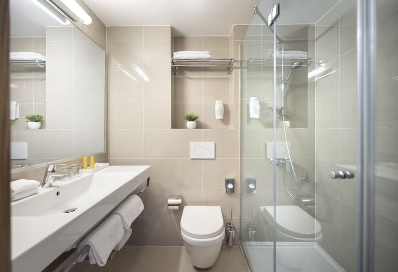 Полулюкс, Valamar Sanfior Hotel & Casa
